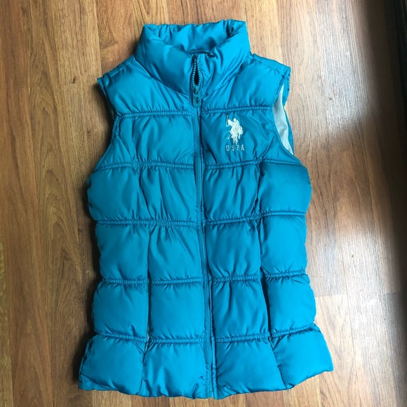 teal puffer vest